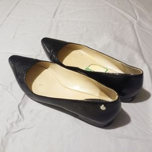 Leather flats with heel